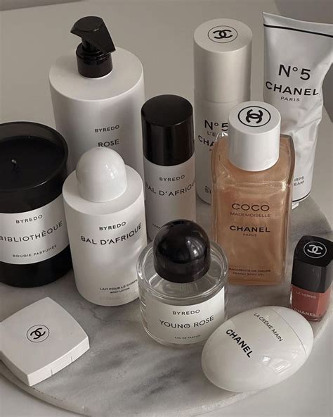 chanel gezichtsreiniger|chanel skin care products.